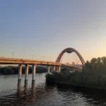 Мост у Серебряного бора в Москве